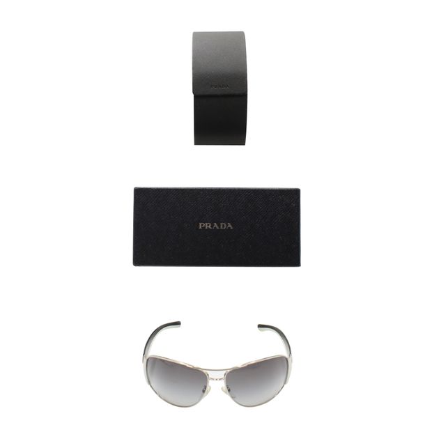 Black & White Aviator Sunglasses