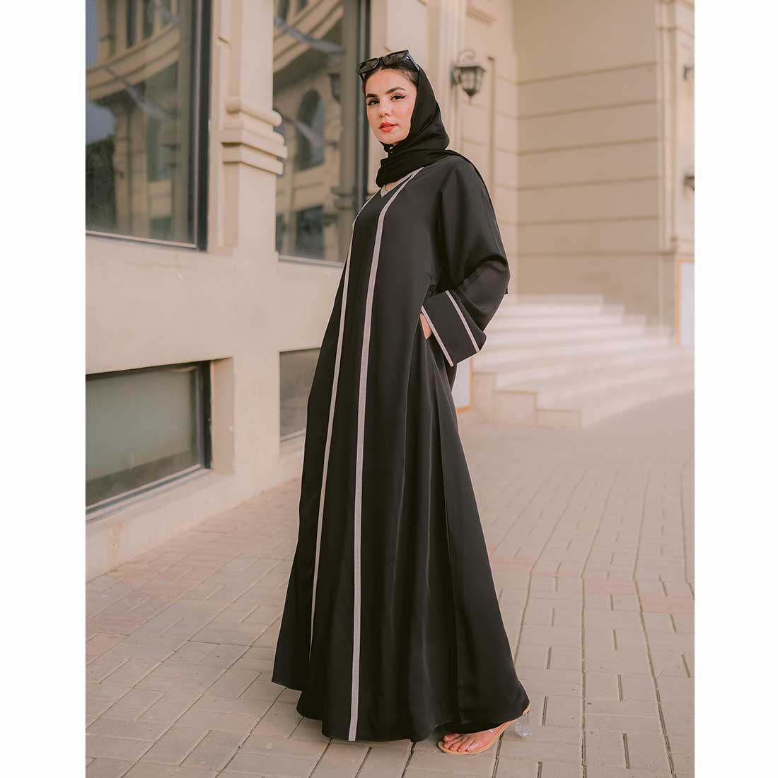 Classic Abaya (Black)